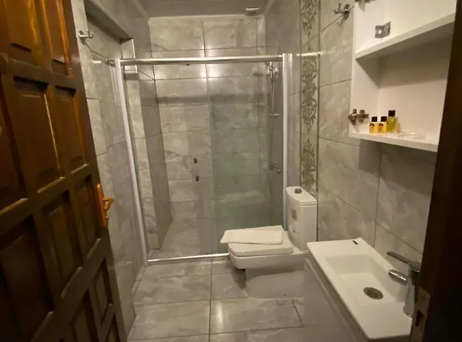 Tas Evler Butik Gazde/Camere de închiriat