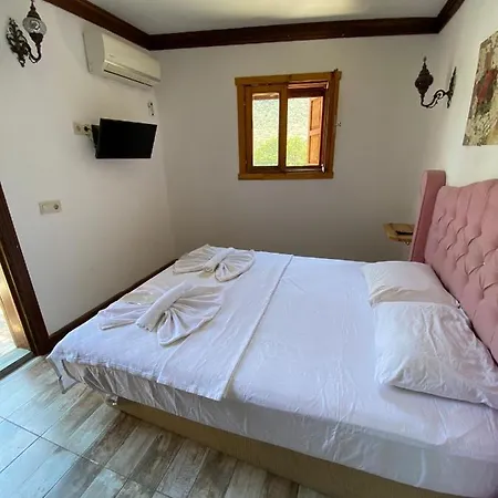 Tas Evler Butik * Şirince