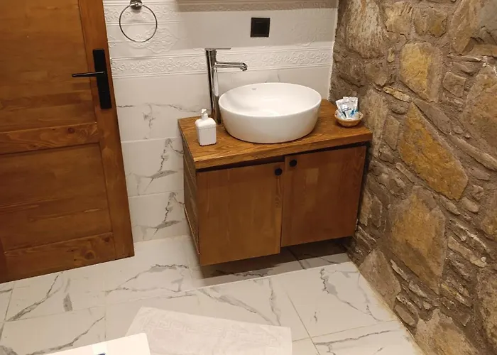 Tas Evler Butik * Sirince